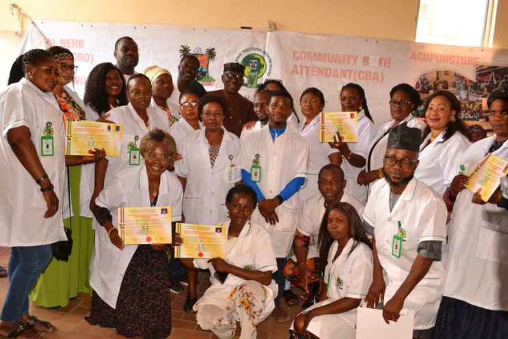 Traditional medicine practitioners pose for a photo after a six-week orientation programme in Lagos. Credit: Lagos State Government / Facebook